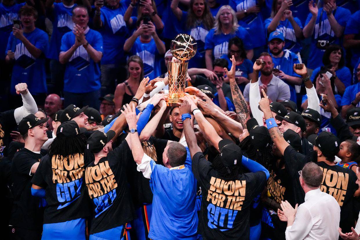 的定位是 的定位是